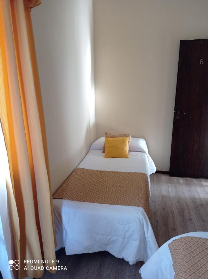 Calafate Viejo Hostel El Calafate Ngoại thất bức ảnh