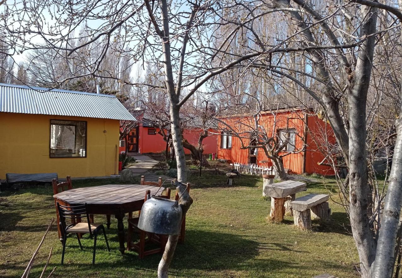 Calafate Viejo Hostel El Calafate Ngoại thất bức ảnh